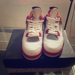 Jordan 4’s